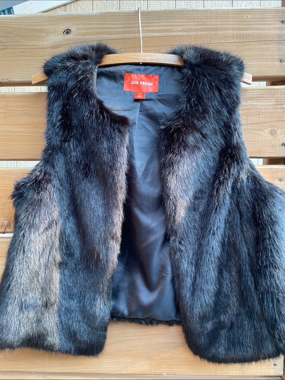 Joe Fresh Faux Fur Vest in Dark Brown and Black